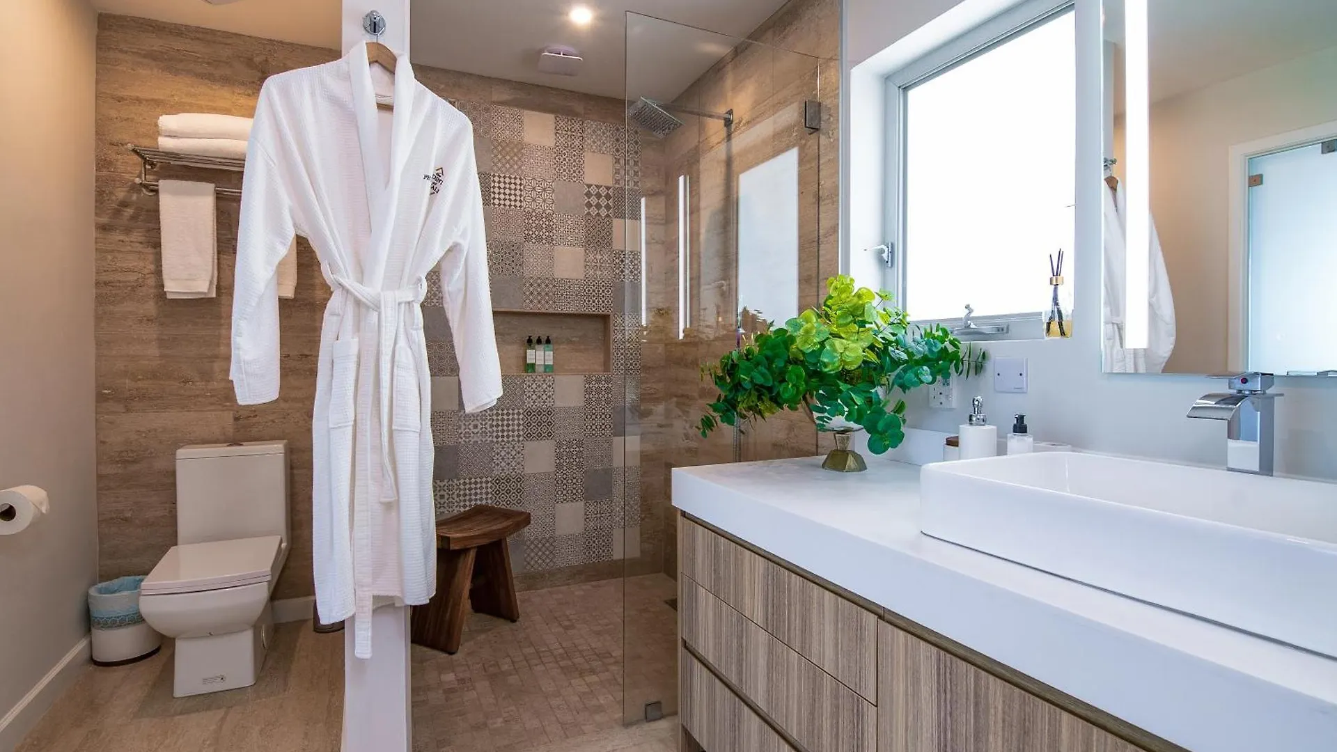 Angelite Ocean View Condo With Pool Access Egmont Apartment