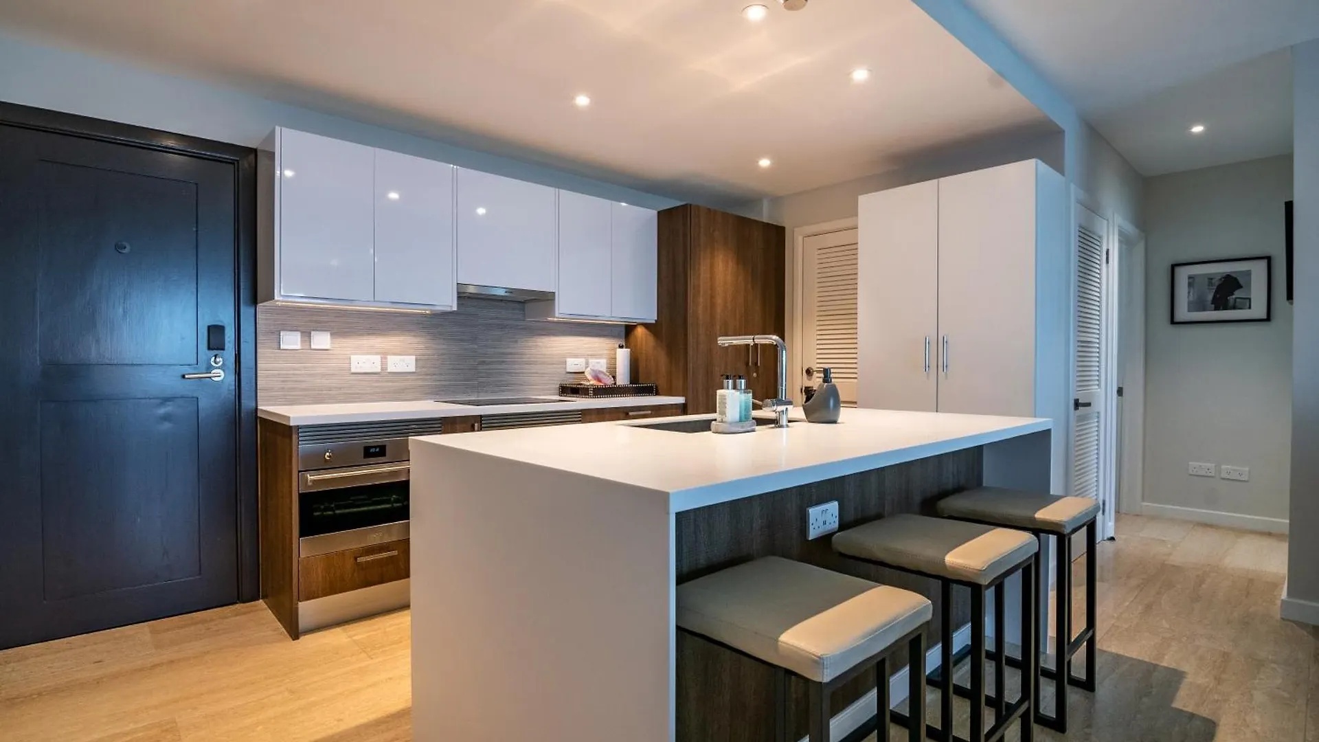 Angelite Ocean View Condo With Pool Access Egmont 0*,